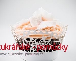 KOŠÍČKY NA CUPCAKES  12 KS  BÍLÁ PERLEŤ MOTÝL