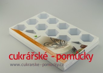 SKUPINOVÁ FORMA NA SEMIFREDA 15 KS HEXAGON