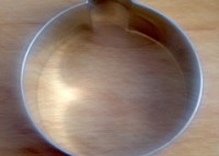 VÁNOČNÍ OZDOBA KOULE - BAŇKA