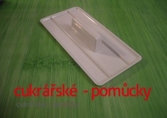 HRANATÁ ŽEHLIČKA NA MARCIPÁN A POTAHOVÉ HMOTY