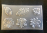 PLASTOVÁ FORMA LISTY