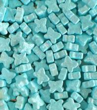 CUKROVÁ DEKORACE MOTÝLEK BABY BLUE