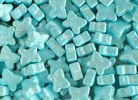 CUKROVÁ DEKORACE MOTÝLEK BABY BLUE